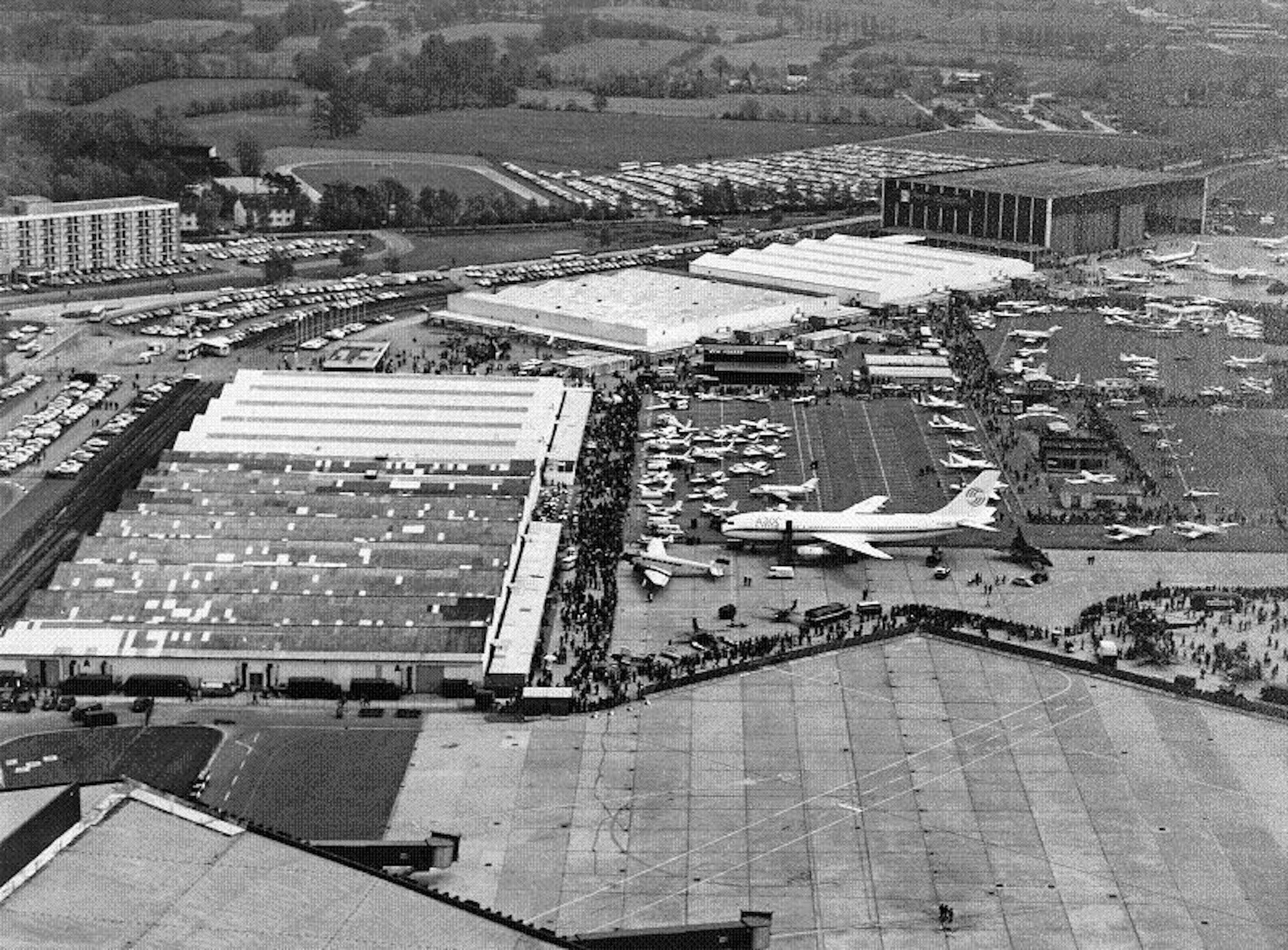 Historical photo of ILA 1974: A300, VFW 614 and Alpha Jet celebrate their premieres